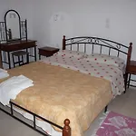 Katerina & Efi Apartments