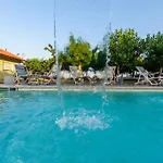 Camping Valti Houses