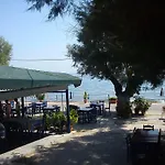 Tavari Beach Hotel