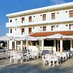 Hotel Prassino Nissi