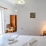 Acropol Apartments