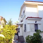 Little House Hanioti
