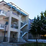 Kentrikon Suites