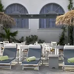 Alia Hotel