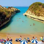 Canal D\'Amour Makris Apartments