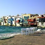 Villa Olympia
