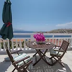 Filoxenia Apartments