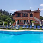 Varvara Studios & Apartments II