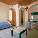 Kleoni Club Hotel Apartments
