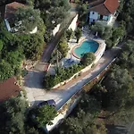 Dimitra Apartments