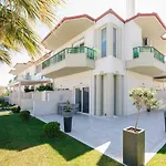 Minthi Boutique Apartments