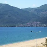 Ermioni Apartments