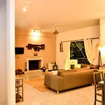 Villa Dolphin
