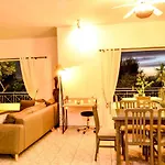 Villa Dolphin