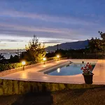 Villa Dolphin
