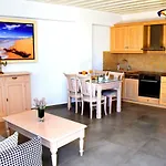 Hotel Messaria
