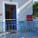 Polikarpos Villas