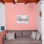 Velpina Apartments