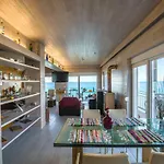 Designer\'S Apartment