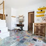 Gorgona Traditional Studio