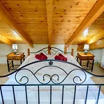Simona\'S Loft