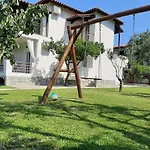 Latoura Studios