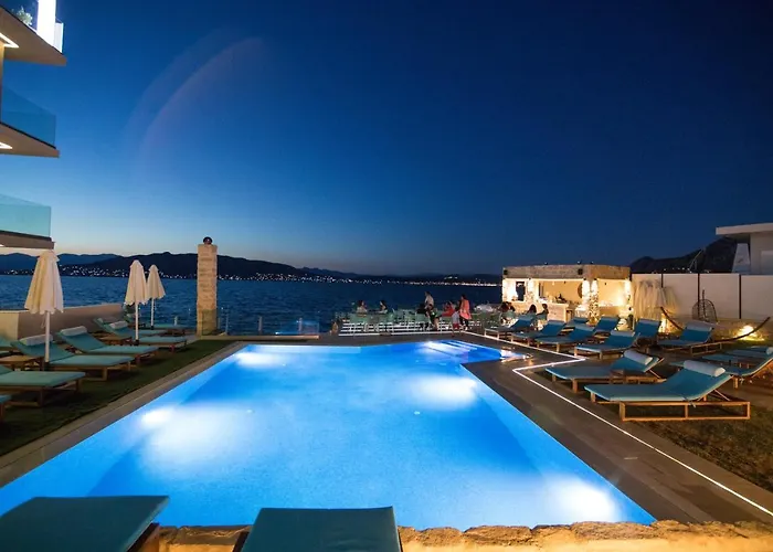 Aianteion Bay Luxury Hotel & Suites