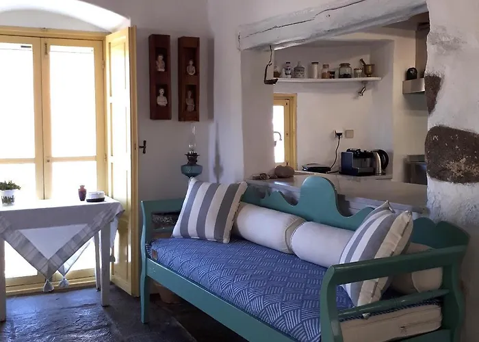 Open Space House At The Castle Of Chora, Serifos
