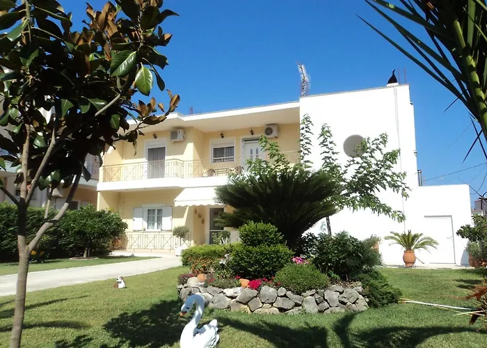 Alexandra\' S Apartments