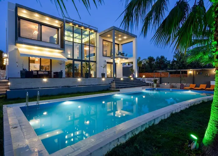 Adorno Luxury Villas