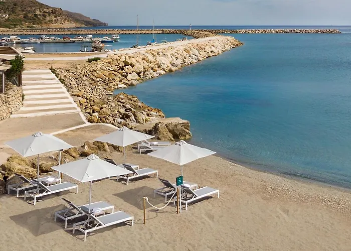 Kolymbari Sea Front Cozy Apartments