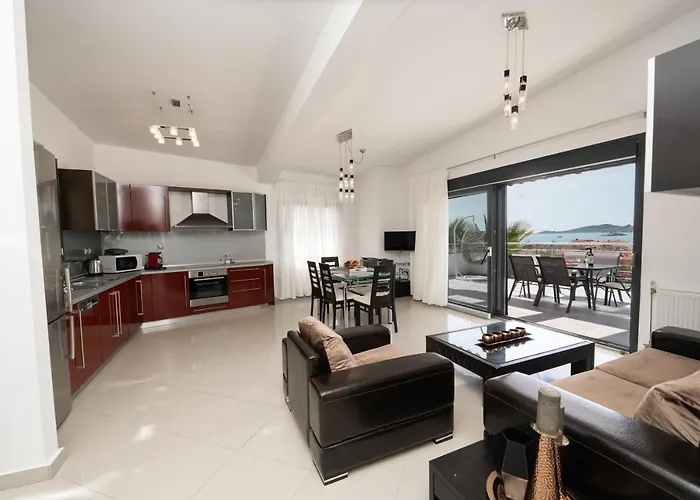 Aelia Apartments