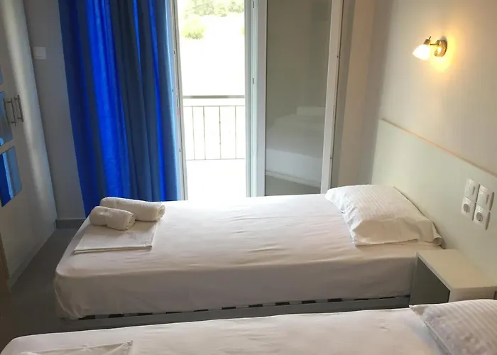 Seaside Apartments Flogita