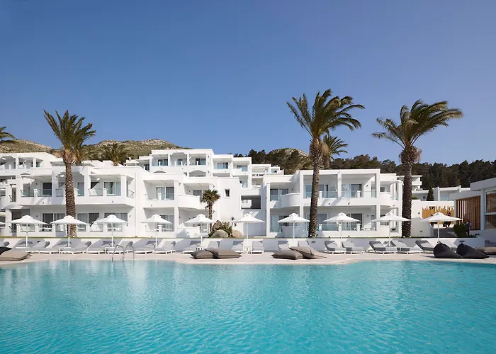 Dimitra Beach Hotel & Suites