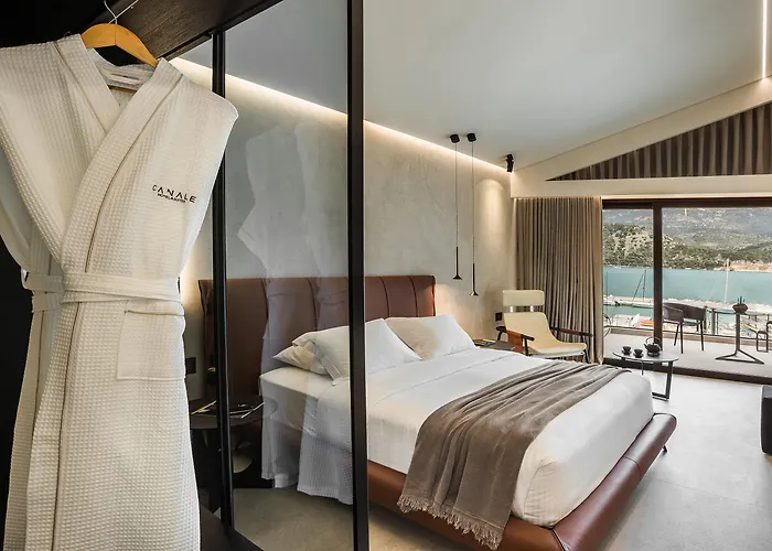 Canale Hotel & Suites