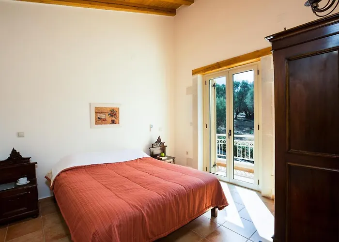 Maroulas Villa Estate