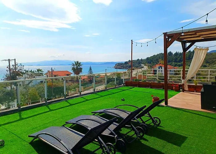 Salonikiou Beach Apartments