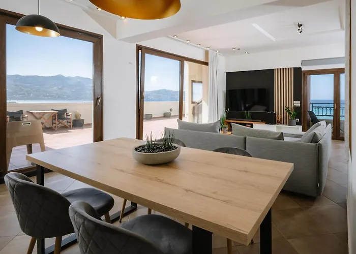 Mare Apartment With Amazing Sea View