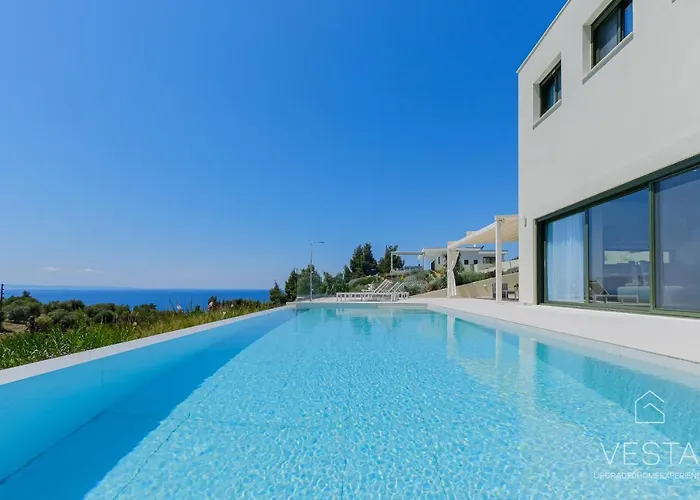 Olive Grove Suites - Villas With Private Pool And Garden