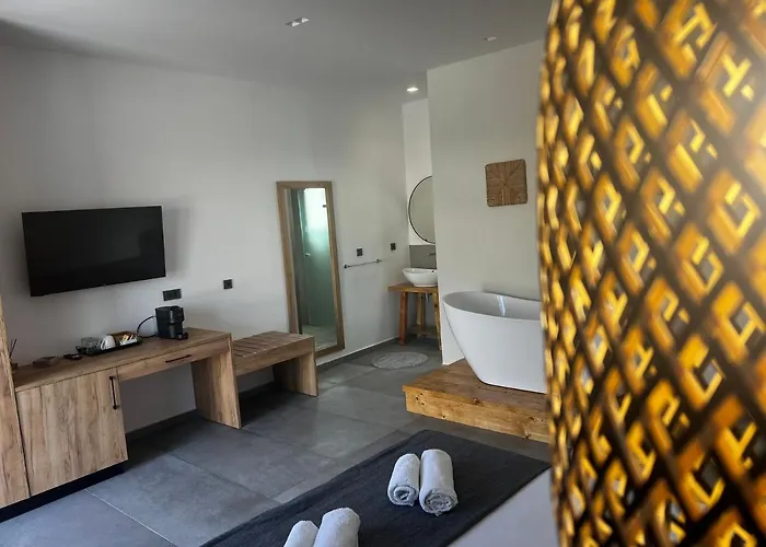 Sydney Hotel