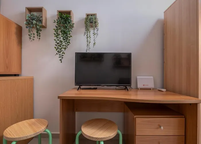 Kosmos Service Apartment Beautiful Studio 1 With Additional Cost Parking