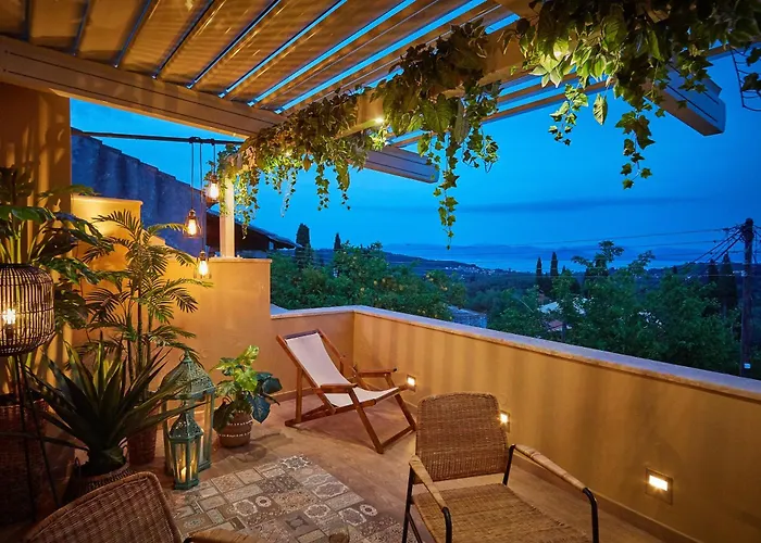 Lianelia Luxury Village House