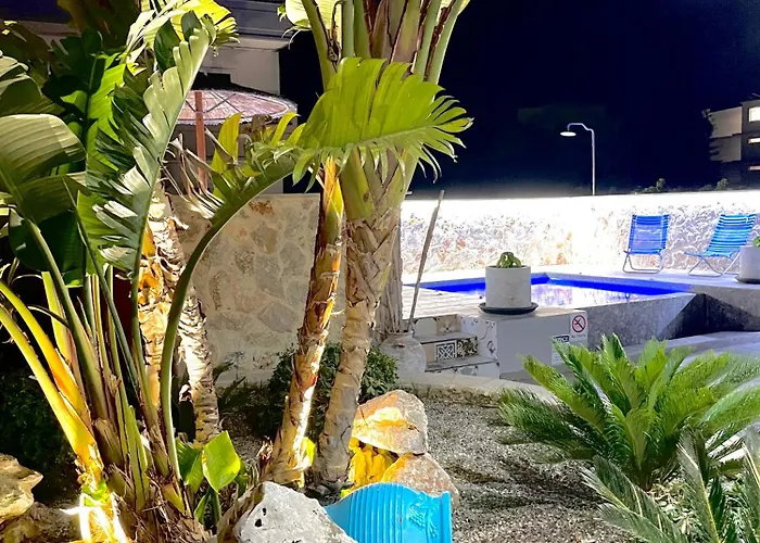 Kostas Studios