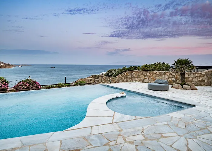 Melangio Villa Private Pool & Sunrise Views - 2024 Renovation