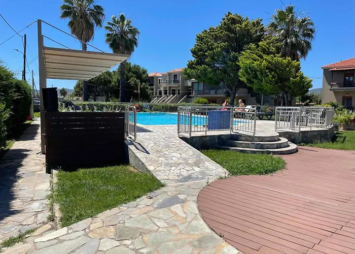 Ariadnes Holiday Accommodation II