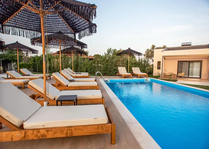 Terra Holiday Homes-Marigold