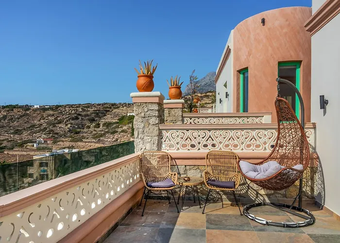 Mikis La Scala Luxury Villas