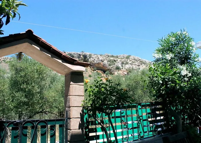 Village Villa Marika Drapanias