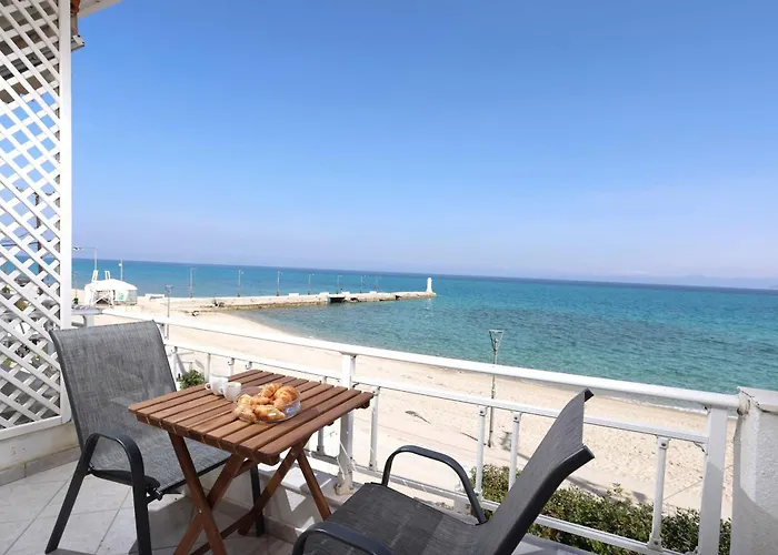Take Me To The Sea 3 - Beachfront, Starlink, Best Location
