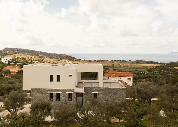 Vista Komos Villa 2, New Building